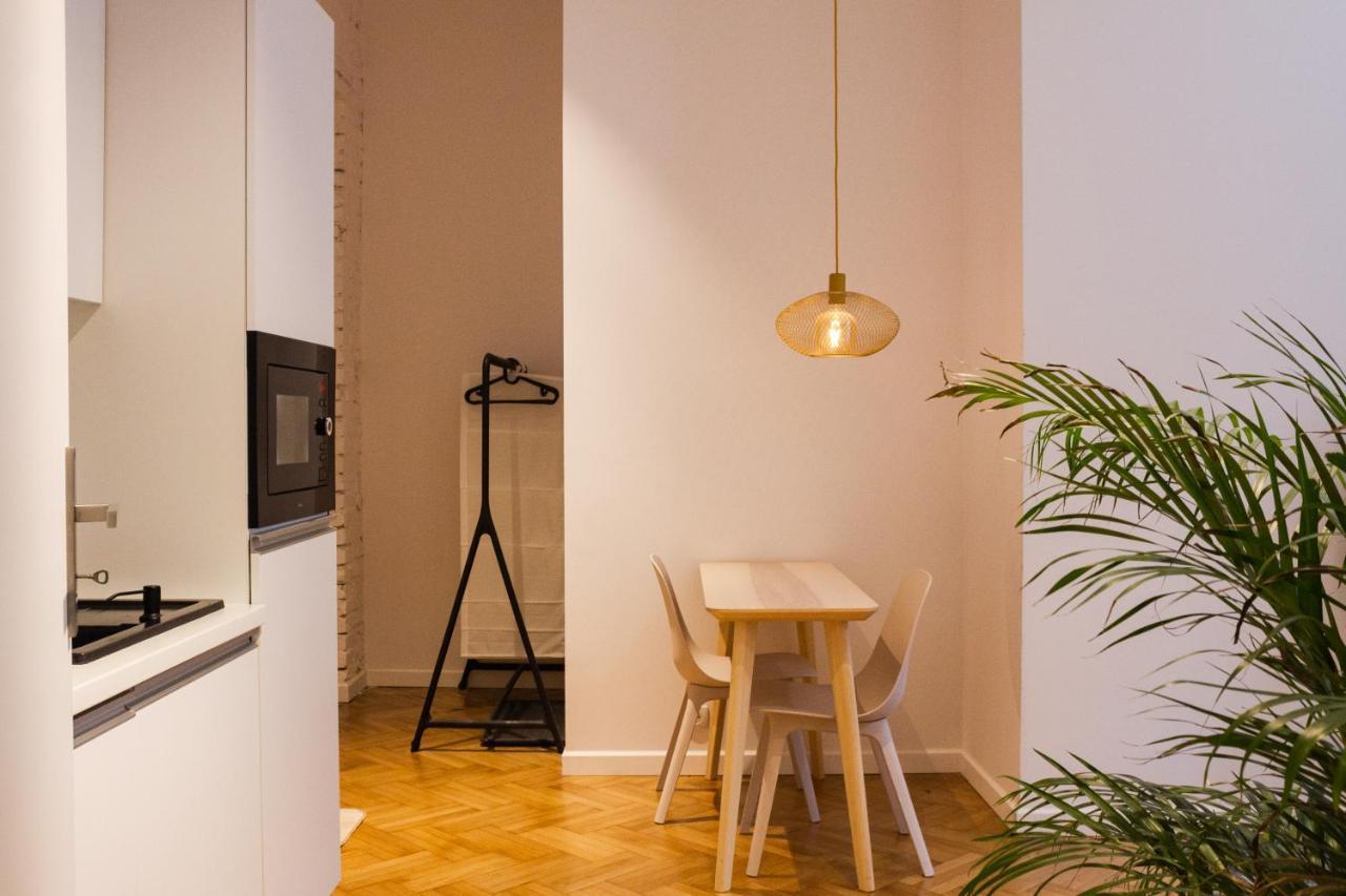 Sympatyczne Studio Z Palma Areka / A Nice Studio With Areka Palm Tree Λοτζ Εξωτερικό φωτογραφία